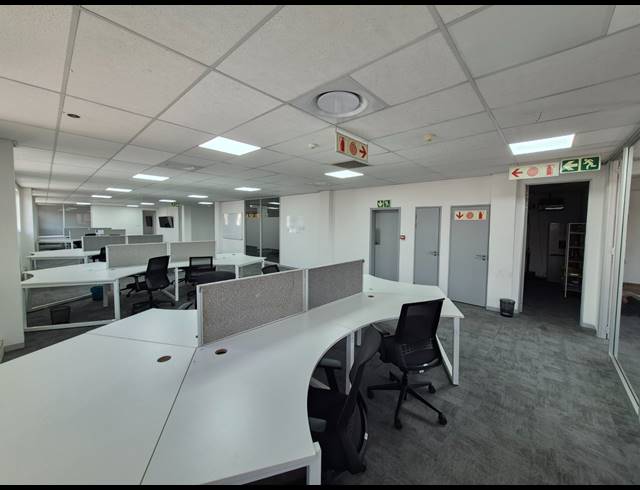 357M² OFFICE TO LET IN RIVONIA